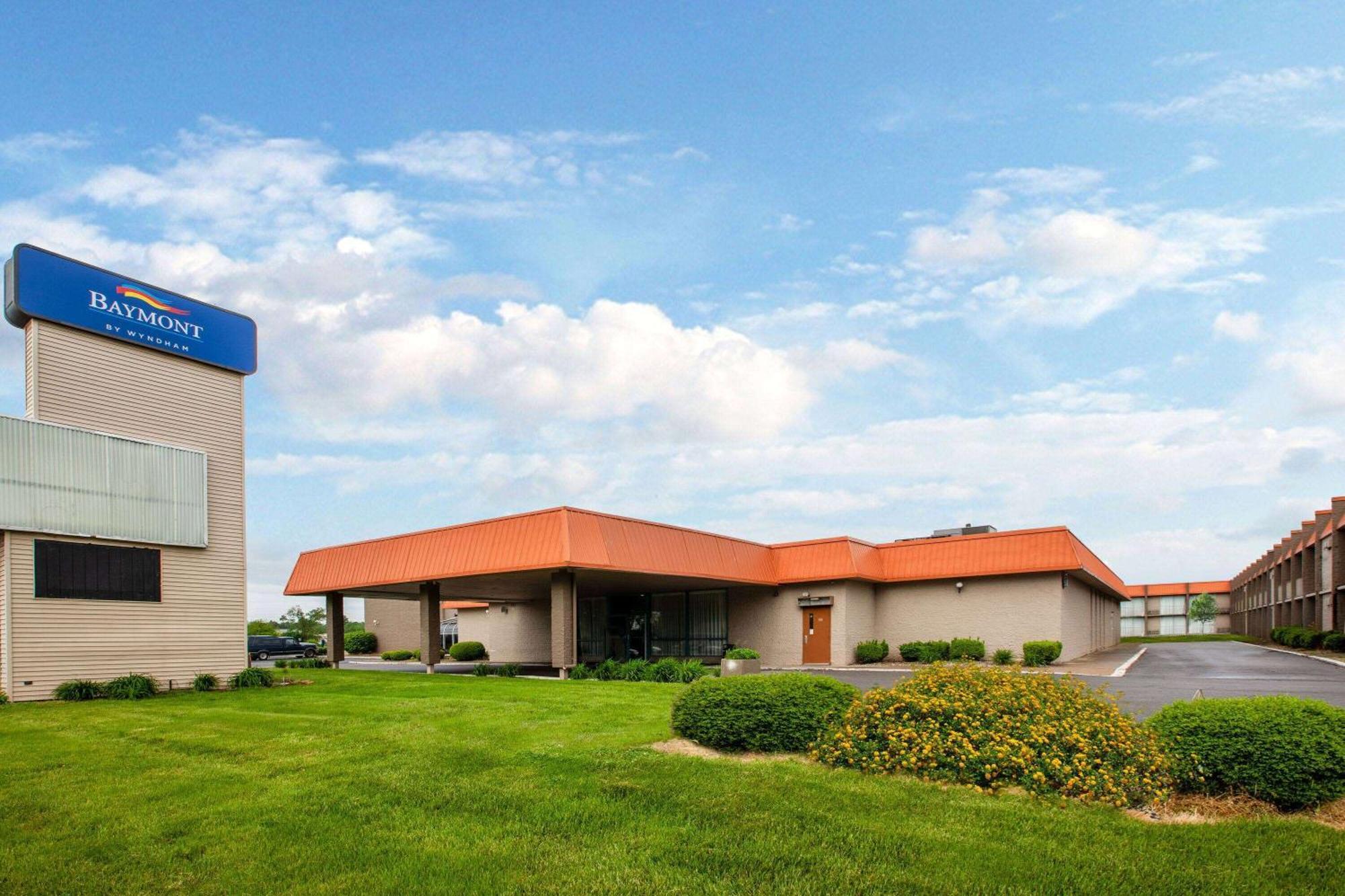 Motel Baymont By Wyndham Northwood Exteriér fotografie